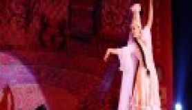 Kırgız dansçılar büyüledi