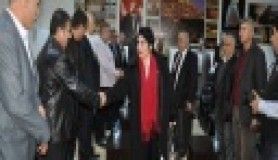 İki ünlü sanatçı Mardin Derneğine üye oldu