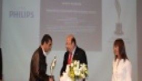 Erzen, Afet Yönetimi Ödülünü depremzede'den aldı 