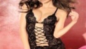 Emily Ratajkowski hız kesmiyor...