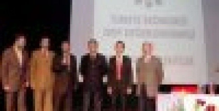 İş Dünyası İGİAD'ın Ekonomi Değerlendirme Panelindeydi