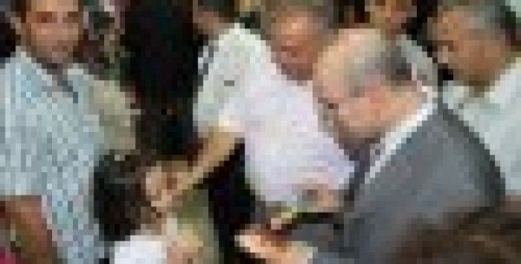 Şimşek vatandaşların bayramını kutladı
