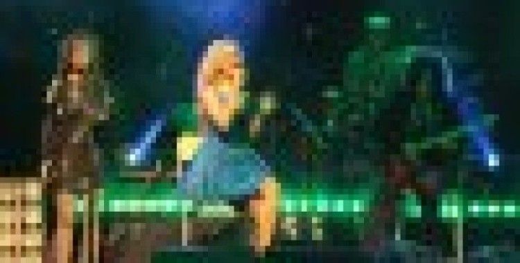 Hadise'den gazetecilere 'Mini etek' ambargosu