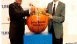 Turkcell Coşkusu milli takımla Litvanya yolcusu