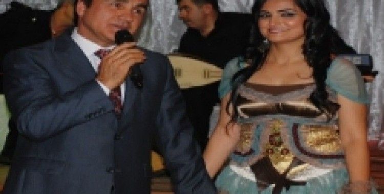 Songül Korkmaz, şiir albümünü tanıttı