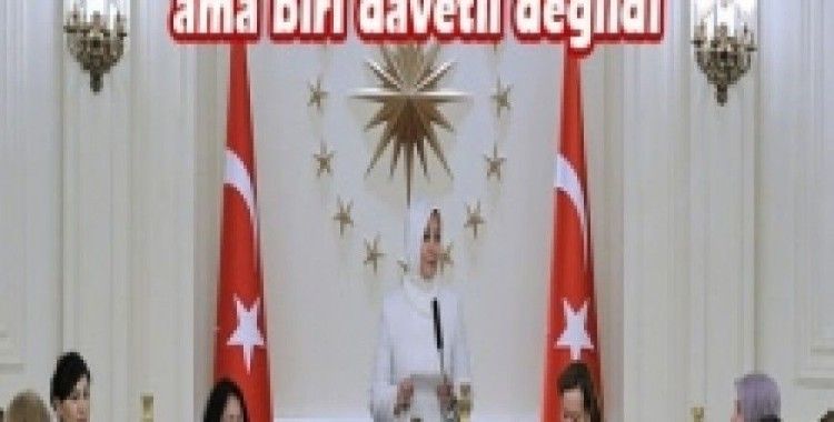 Fransız elçinin eşinin davet etmedi