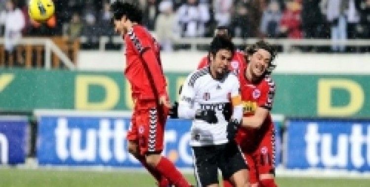 Beşiktaş: 0 - Mersin İY: 1