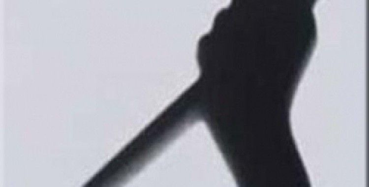 Cinnet: Öğretmen, eşi ve 3 çocuğunu öldürdü
