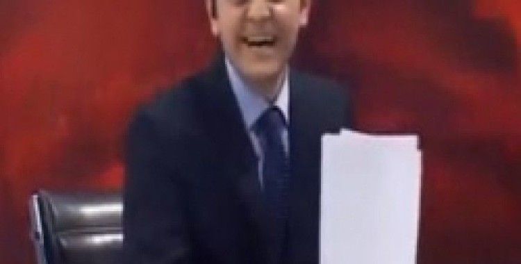Canlı yayında spikere ilginç şaka