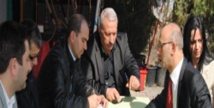 Gazeteciler, 'Sorun bizim sorun ise çözecek kişilerde bizleriz' mesajı verdiler
