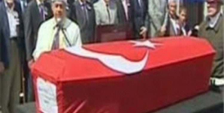 Şehit binbaşı toprağa verildi