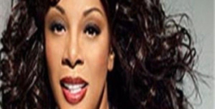 Donna Summer hayatını kaybetti