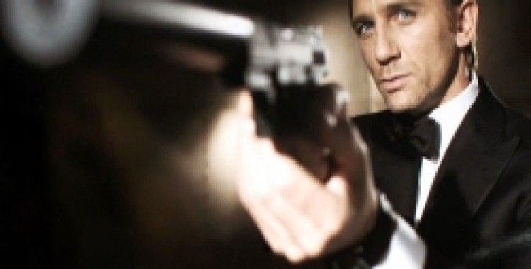 Bond Amerika'ya gitti