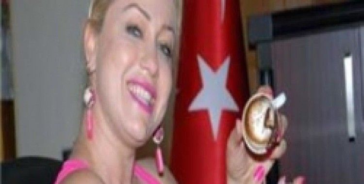 Başkanın falına baktı