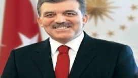 Cumhurbaşkanı Gül, Kahire’de Mursi tarafından karşılandı