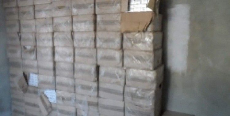 Van’da 112 bin paket kaçak sigara ele geçirildi