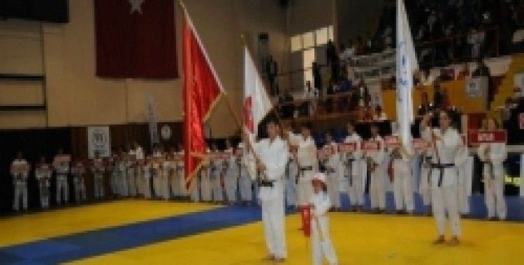 Osmangazili judocular Hatay'dan 10 madalyayla döndü