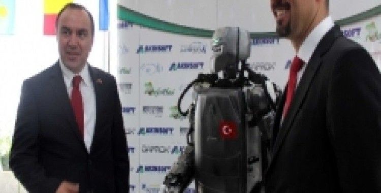 Arnavutluk Büyükelçisi’nden Akınsoft’a ziyaret
