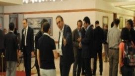 Başbakanla görüşecek ‘Gezi Heyeti’ Ankara’ya gitti