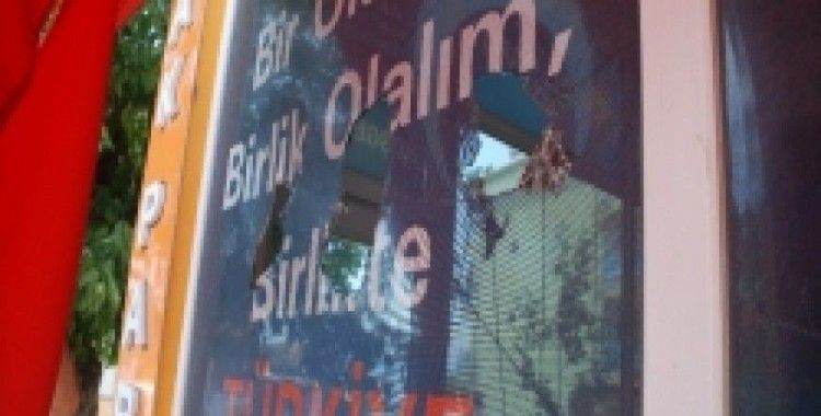 AK Parti seçim bürosuna keserli saldırı
