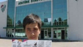 Bursaspor taraftarı çifte bayram istiyor