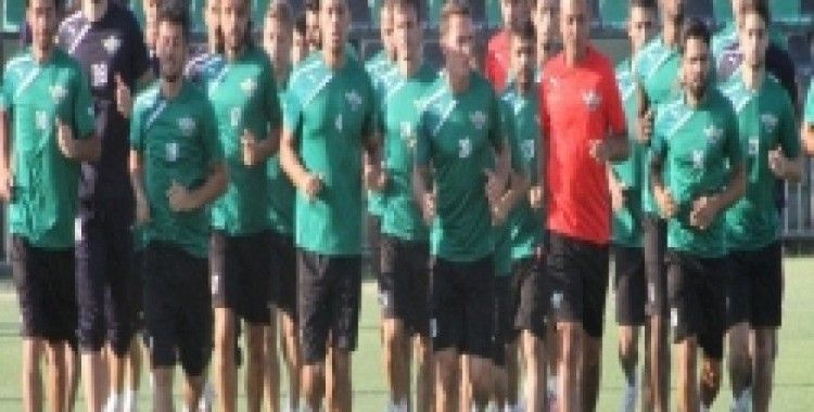 Akhisar Belediyespor bayram iznine ayrıldı