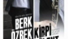 Türkiye nin tenoru Berk Özbek ve Kirpi Bülent sokak çocukları için aynı sahnede