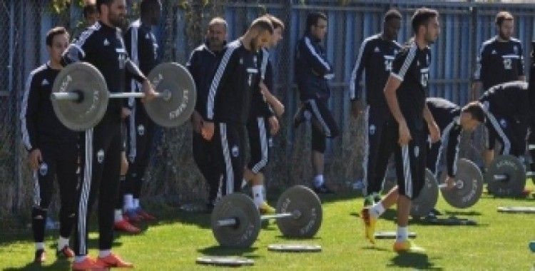 Erciyesspor güç depoluyor