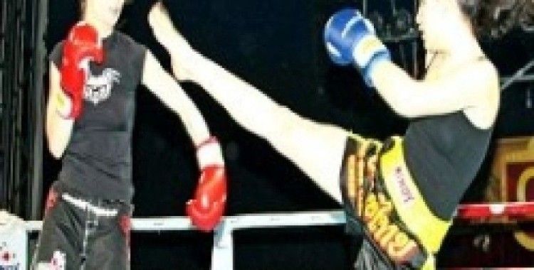 Thai boksçusu Dilara Yıldız, Almanya şampiyonluğunu kazandı