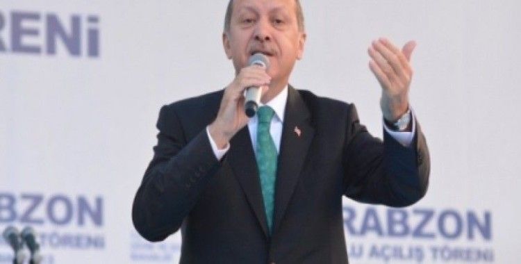 Başbakan Erdoğan Trabzon’da Öğretmenler Günü etkinliğine katıldı