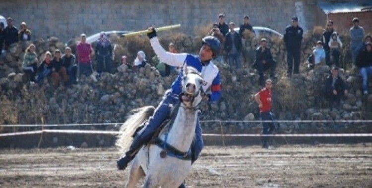 Türkiye Atlı Cirit finalleri Hasankeyf’te yapıldı