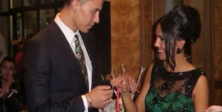 Emre Güral nişanlandı