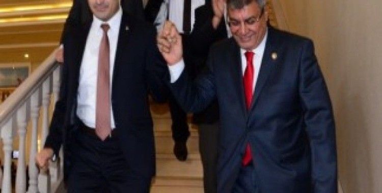AK Parti İzmir adaylarını açıkladı