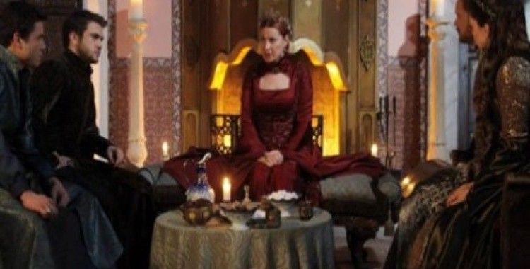 Hangi oyuncu Muhteşem Yüzyıl‘a veda etti?