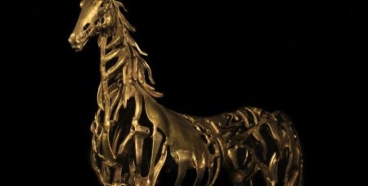 Akın Yıldırım 'Akıntıya Karşı' heykel sergisi