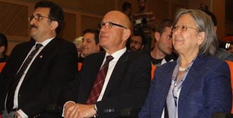 Mehmet Ali Talat, 'Kıbrıs'ta kalıcı çözüm için kritik süreç'
