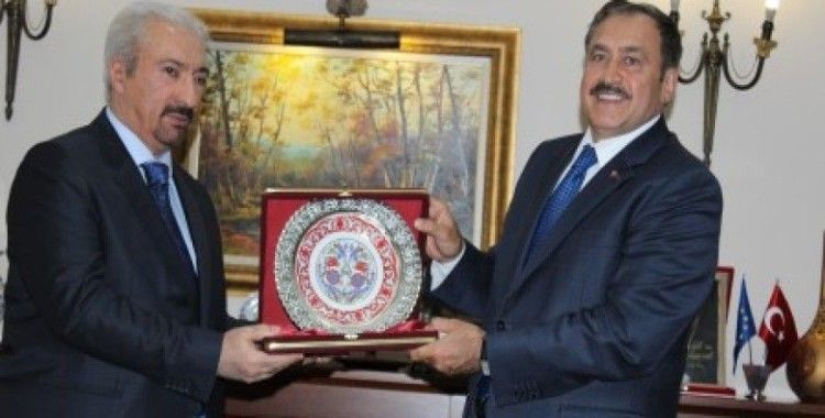 Bakan Eroğlu Irak Büyükelçisi'ni kabul etti