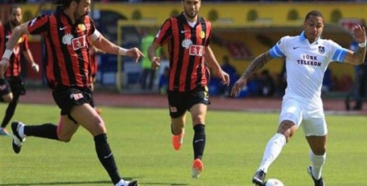 Eskişehir - Trabzonspor maçında açılan pankartla ilgili adli işlem başlatıldı