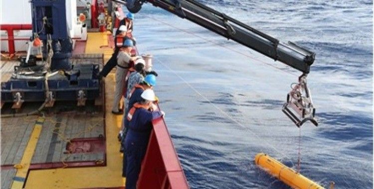 Malezya uçağı için mini denizaltı yetersiz kaldı