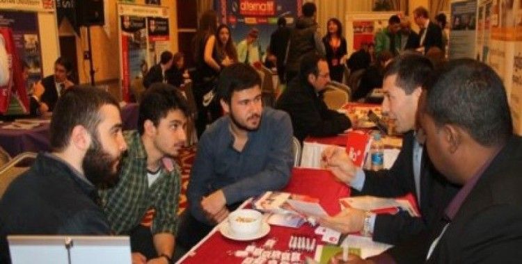 Edufairs Yurtdışı Eğitim Fuarı Ankara'da öğrenciler ile buluştu