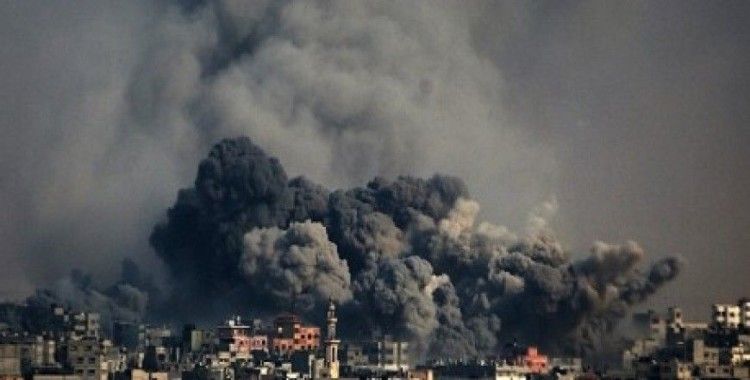Gazze'de ölü sayısı en az 647'ye yükseldi