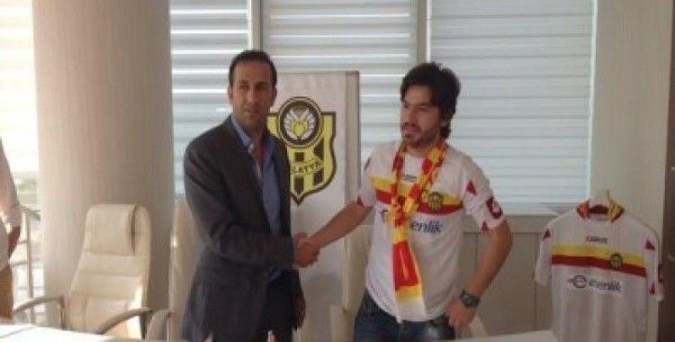 Yeni Malatyaspor, İrfan Başaran ile 2 yıllık sözleşme imzaladı