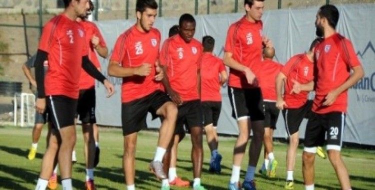 Samsunspor ilk hazırlık maçını yarın yapacak