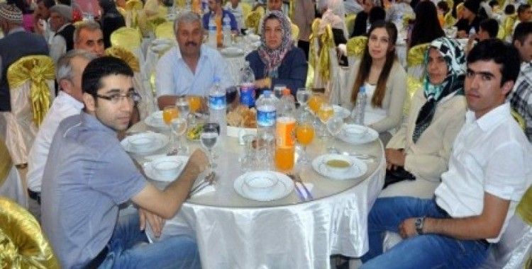 Emirdağlılar iftar yemeğinde bir araya geldi