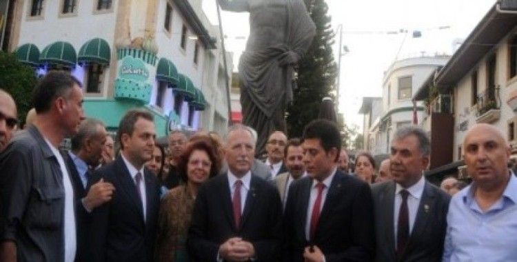 Cumhurbaşkanı adayı Ekmeleddin İhsanoğlu, Antalya'da 