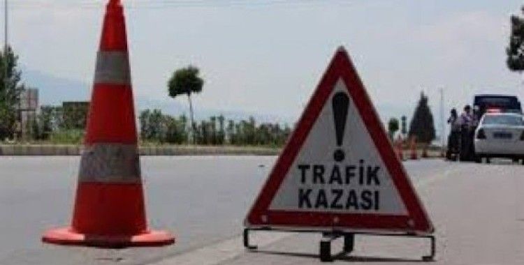 Kırşehir'de otomobil takla attı, 6 yaralı