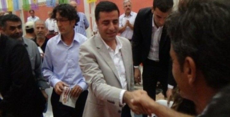 HDP cumhurbaşkanı adayı Demirtaş Hatay'da