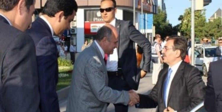 Çevre ve Şehircilik Bakanı Güllüce Kırşehir'de