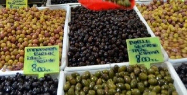 Tatlı, açıkta kontrolsüz olarak satılan zeytinlere karşı vatandaşları uyardı