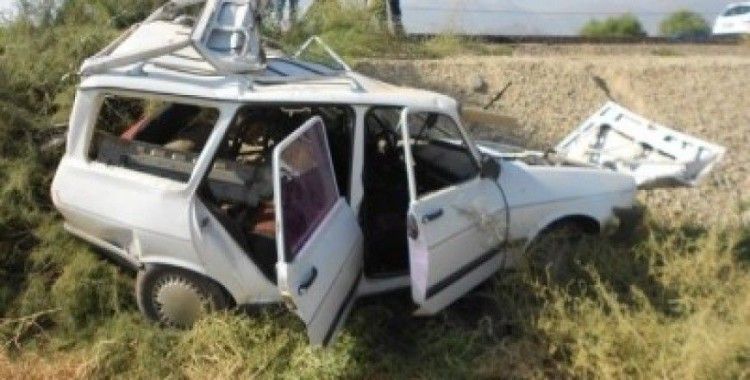 Salihli'de trafik kazası, 1 ölü, 4 yaralı
